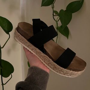 Steve Madden Platform Sandal